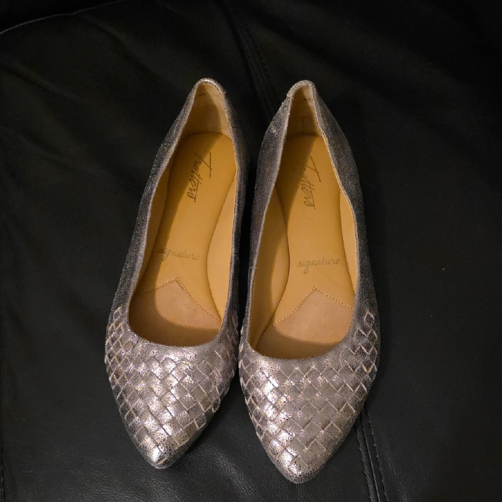 Trotters Shimmering Silver Loafers